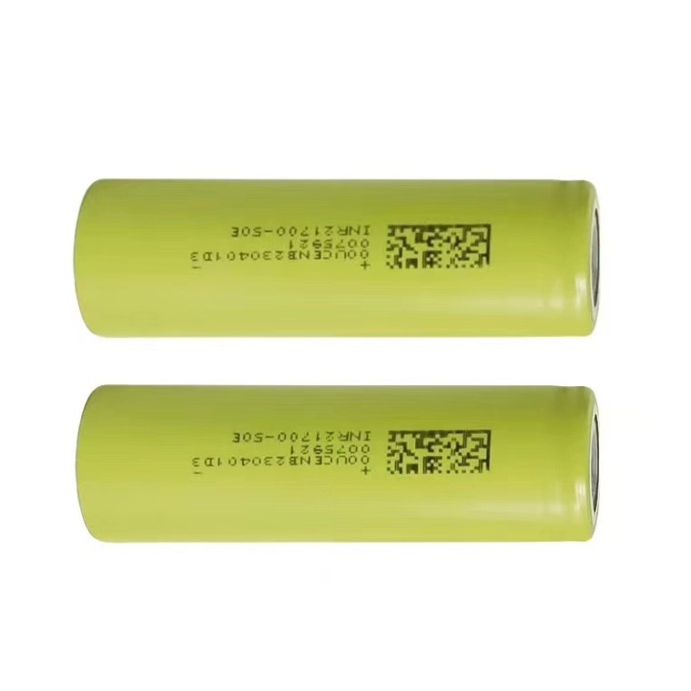 بطارية 21700 بجهد 3.7 فولت وسع - مراجعة Vape Battery 18650 وسعره